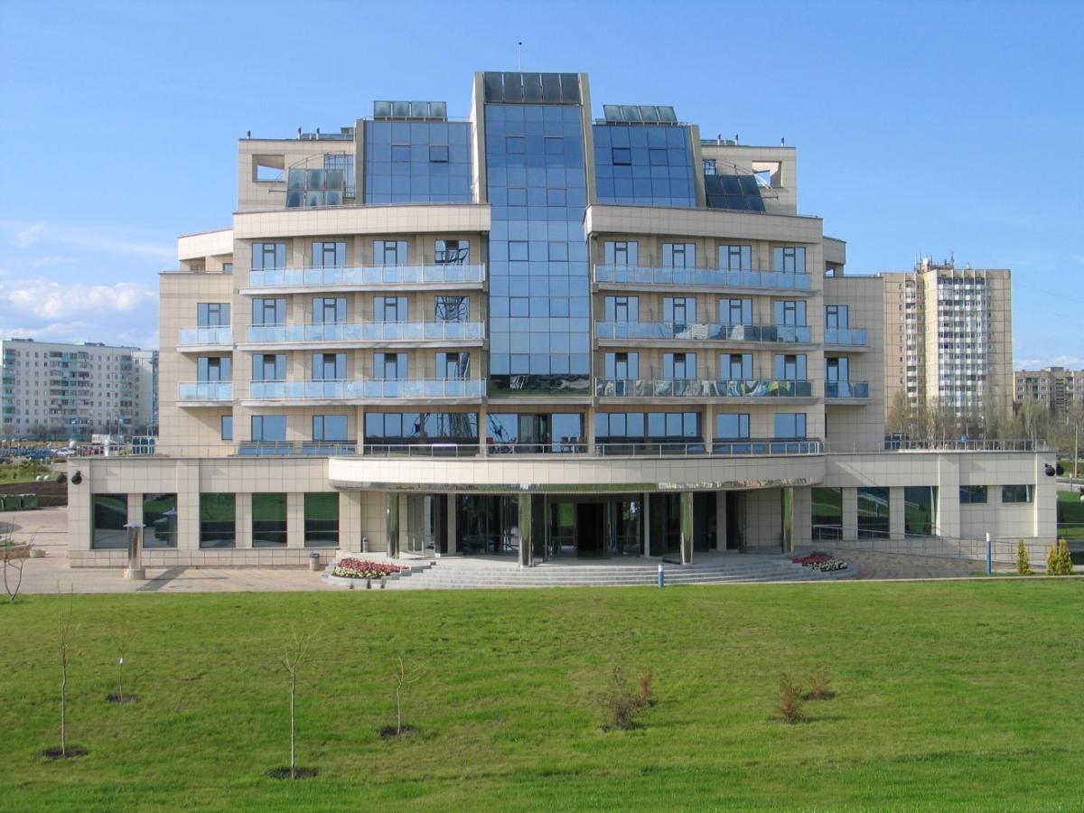 Готель Елада Iujne Exterior foto