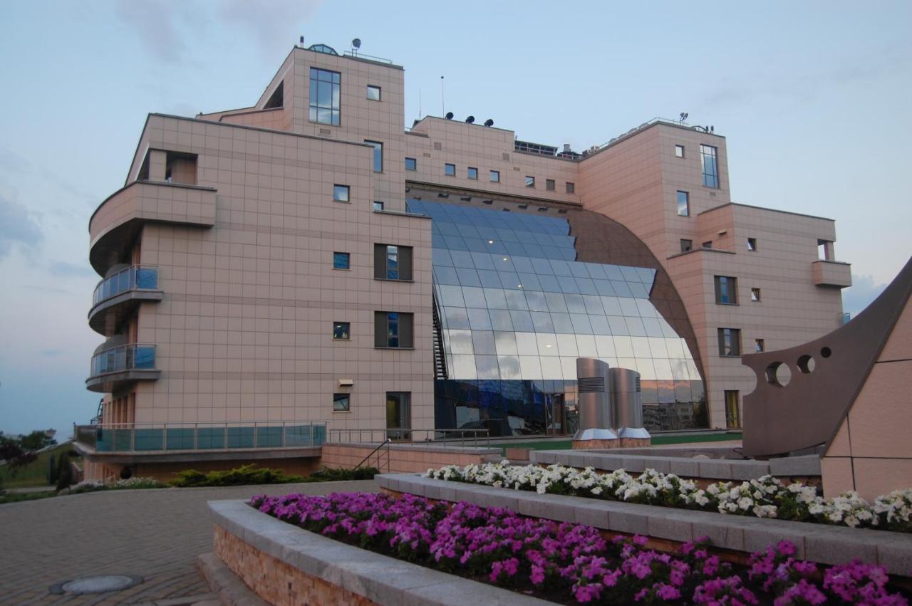 Готель Елада Iujne Exterior foto